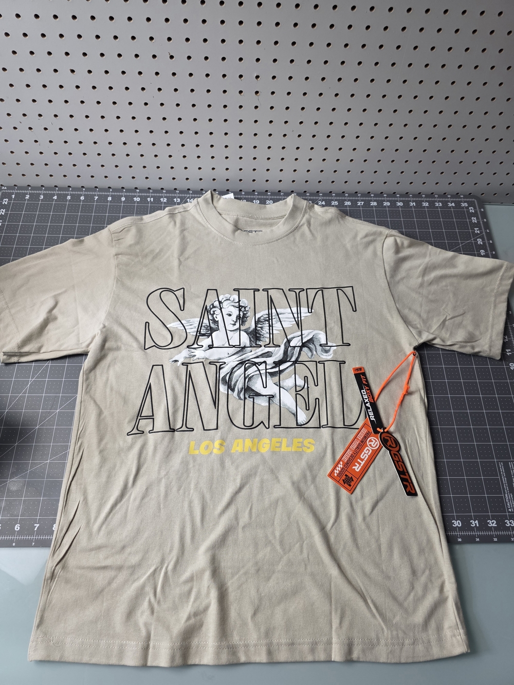 GSTR Saint Angel Los Angeles Graphic Tee Beige Relaxed Boxy Fit NWT